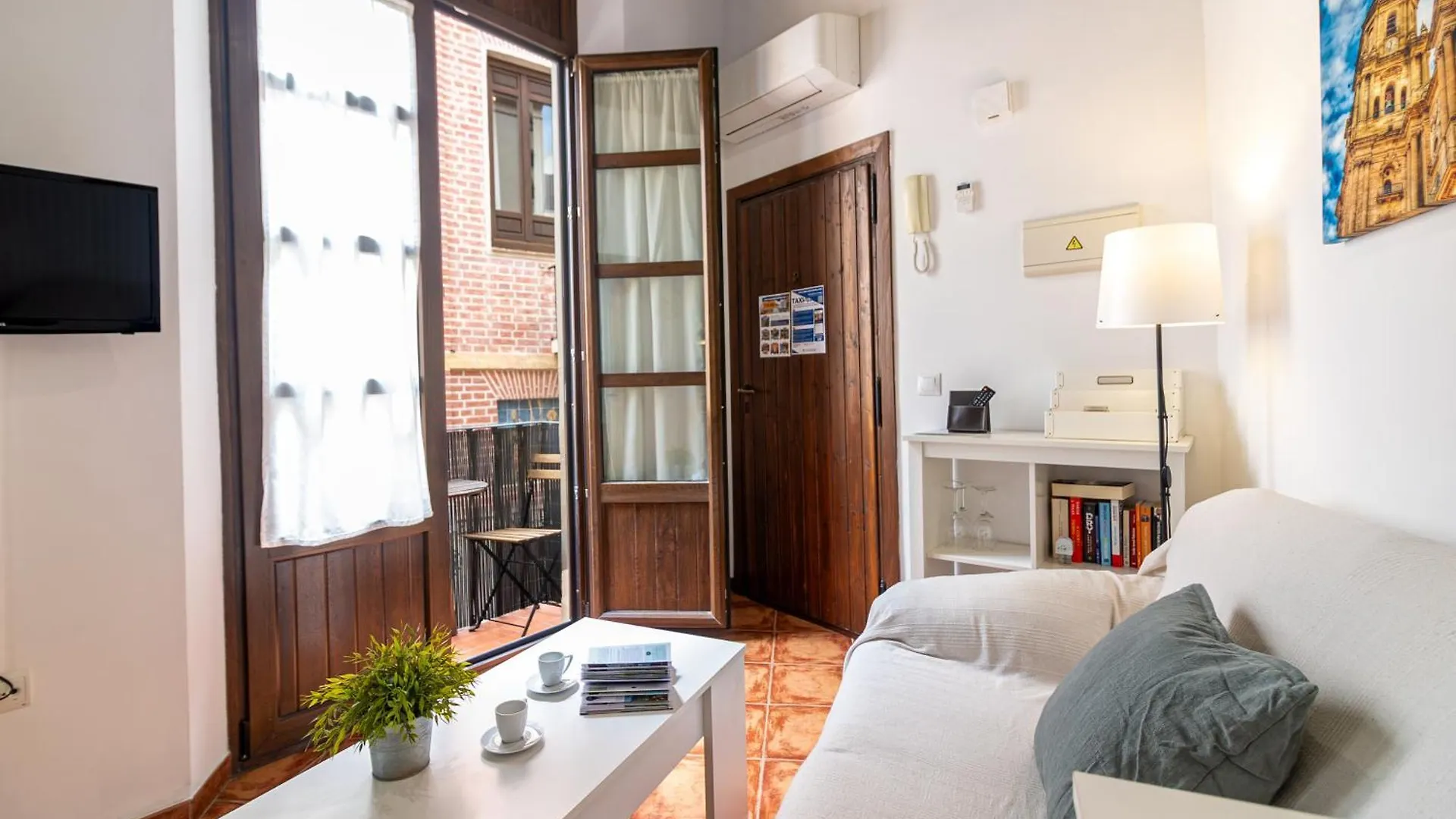מאלגה Granada Freshapartments 0*,